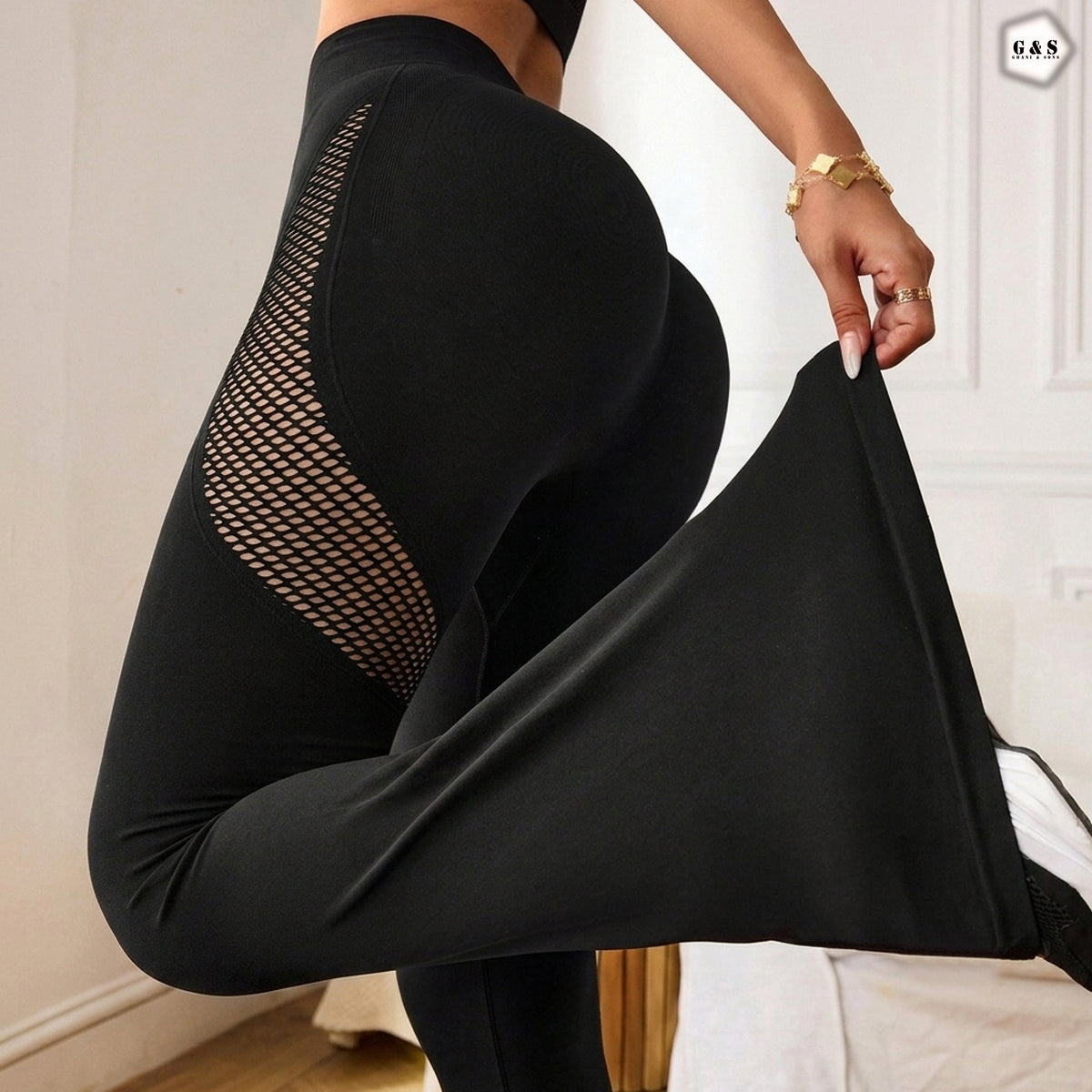 Premium Quality Mesh Hole Design Seamless Printed Flared Gym/Yoga