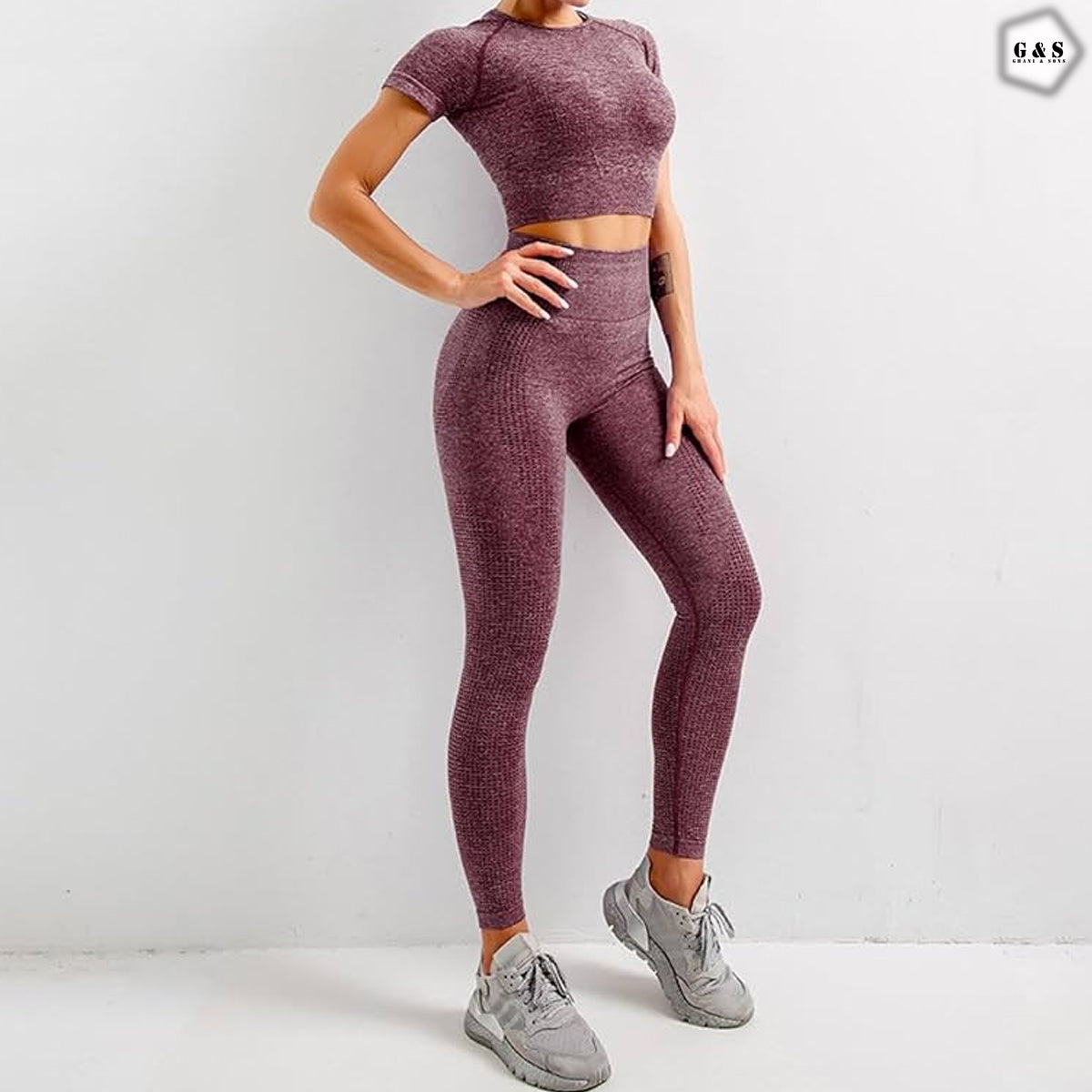 Pack Of 2 Half Sleeves Crop Top Seamless With Butt Lifter Gym/Yoga Sets