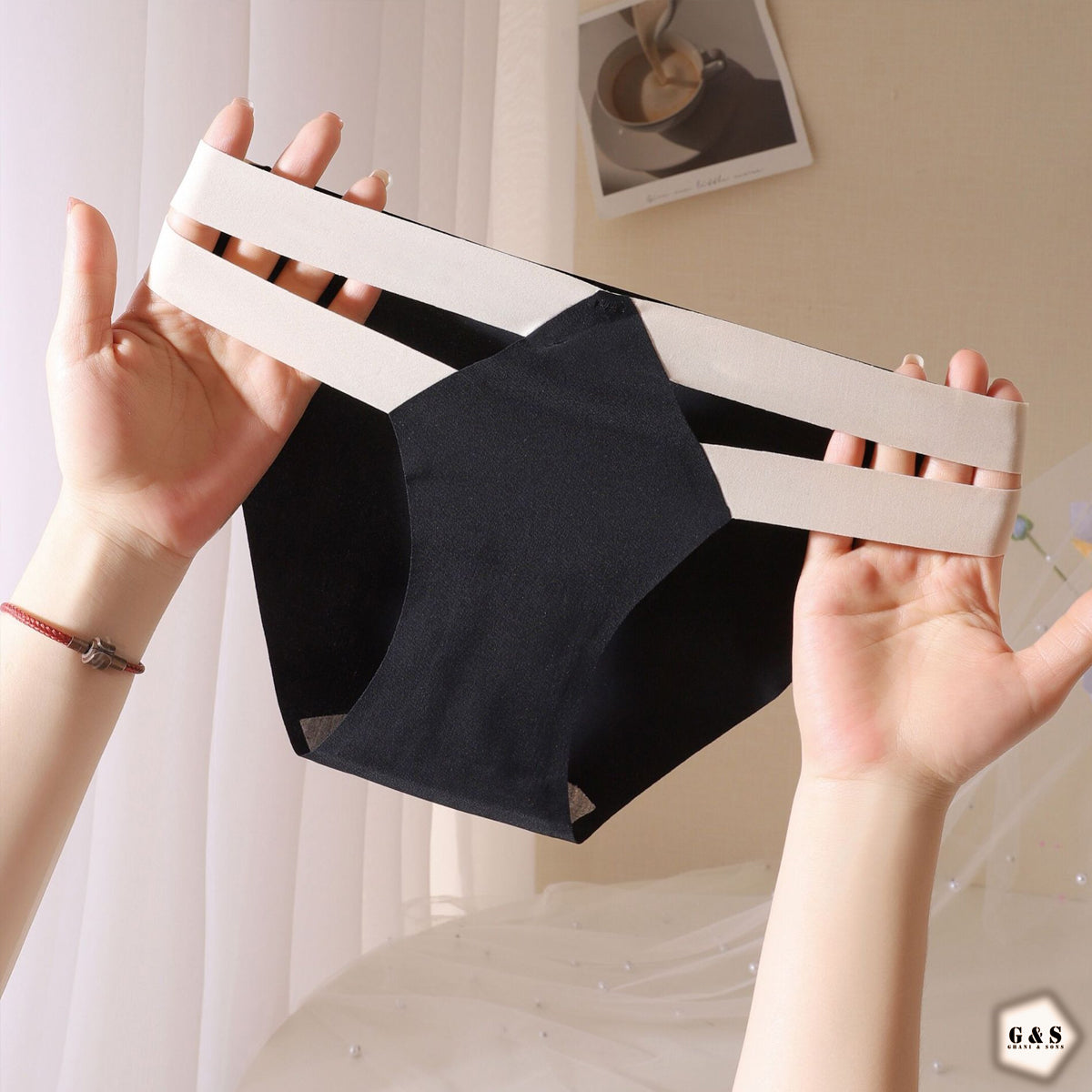 Premium Quality Pack Of 4 Seamless T-Panties