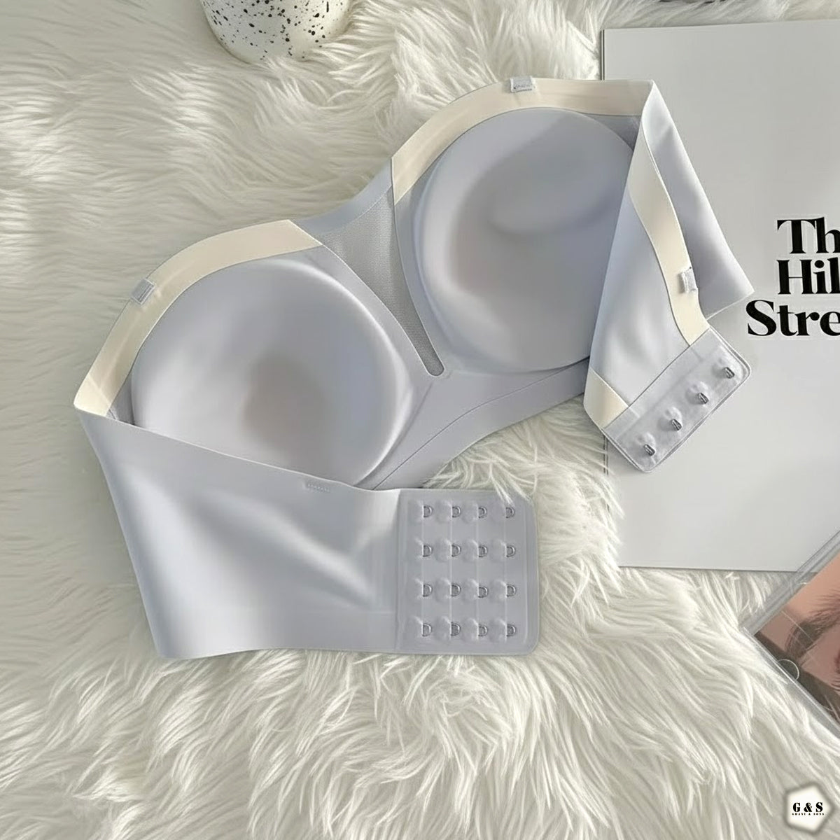 Girls' Pack Of 2 High-Quality Seamless Strapless Bras with 2 Pairs of Transparent Straps