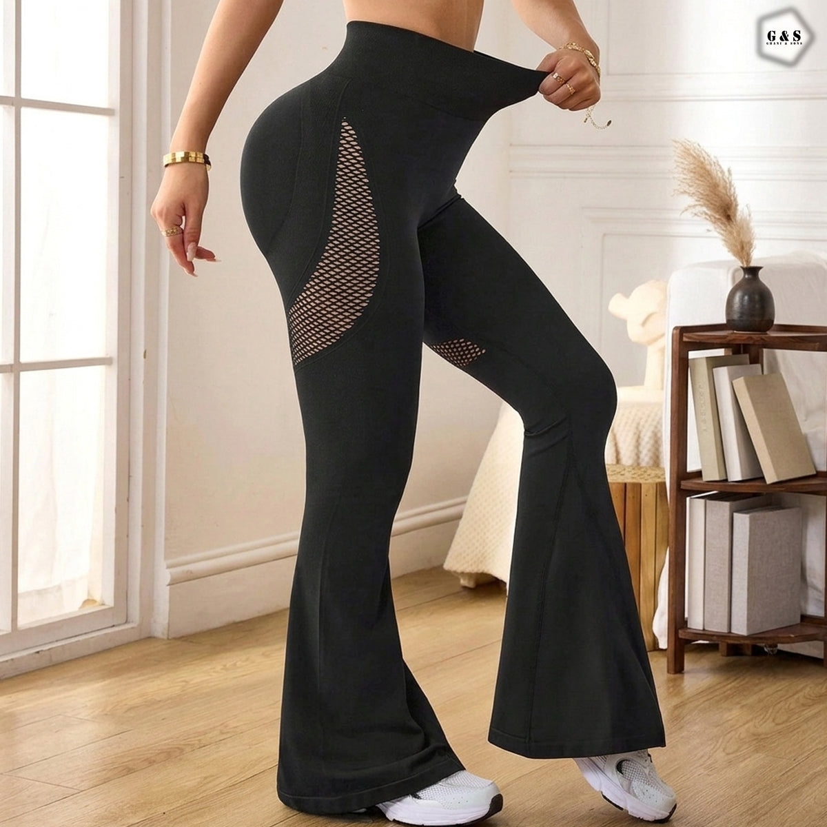 Premium Quality Mesh Hole Design Seamless Printed Flared Gym/Yoga