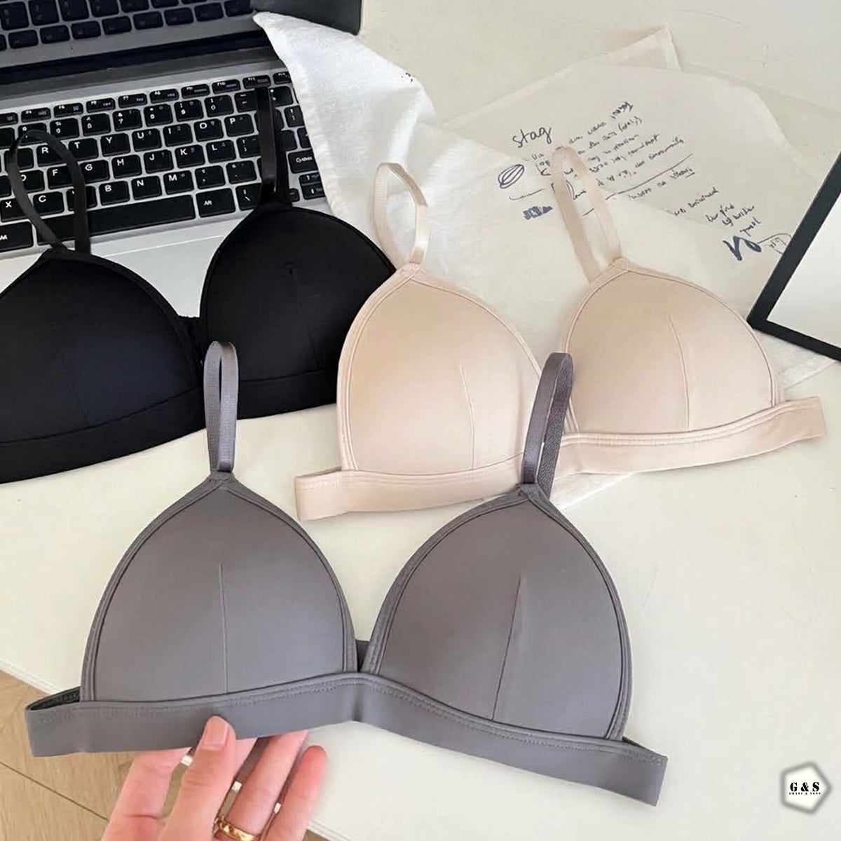 Pack Of 3 Light Padded Single Hook Design T-Shirt Bra/Bralette