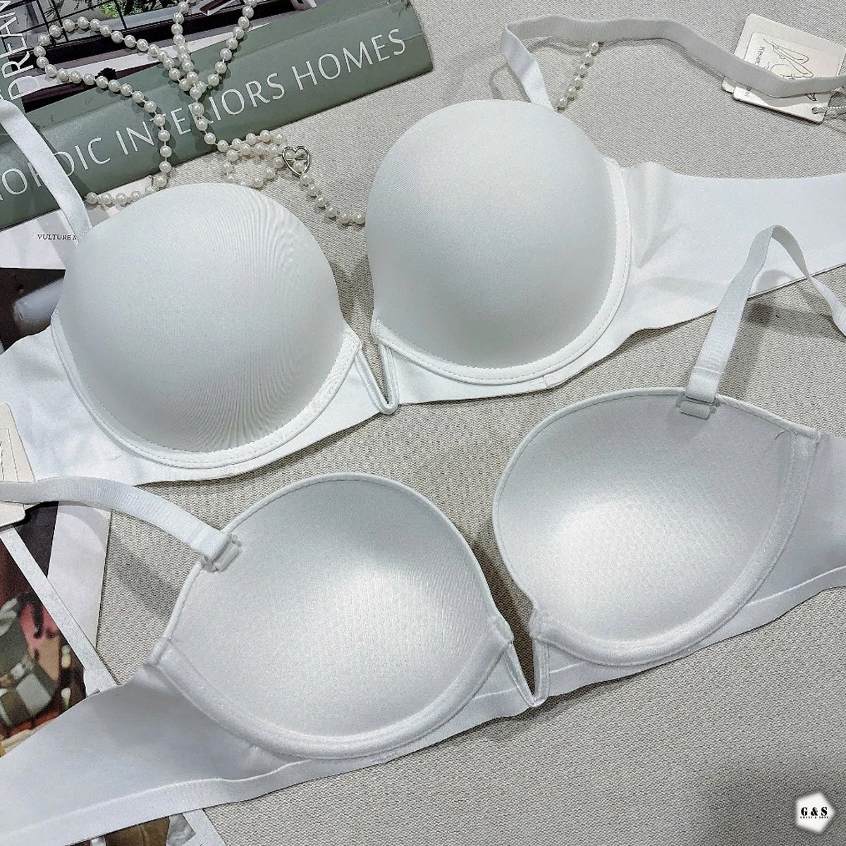 Ladies Imported High Quality Pack Of 2 Double Padded Seamless Wired Bras
