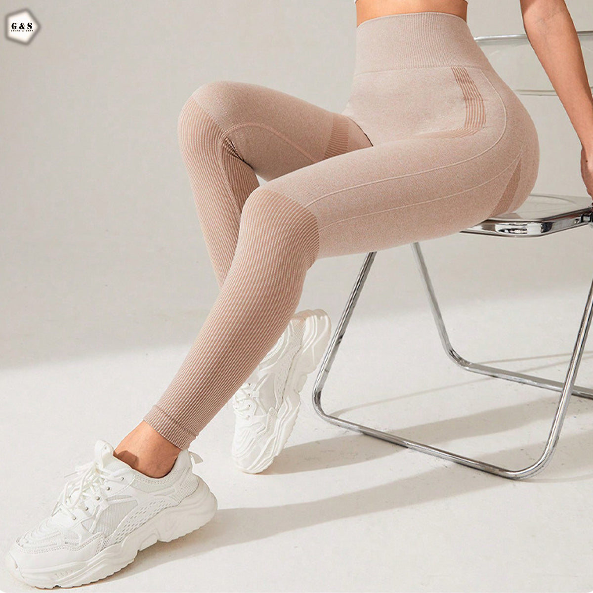 Ladies Imported Khaki Color Seamless Gym/Yoga Legging
