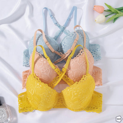 Beautifull Lace Deisgn Pack Of 3 Imported Double Padded Pushup Wired Bras