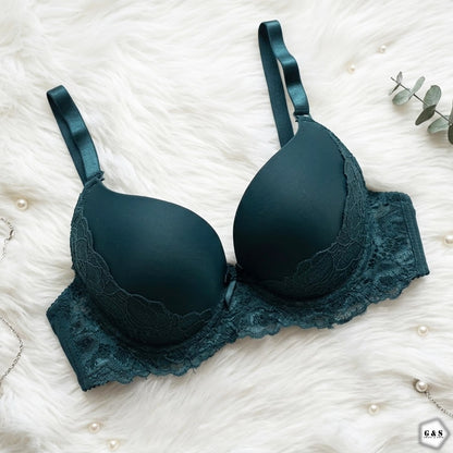 Ladies Imported Pack Of 3 Wired Lace Pushup Bras