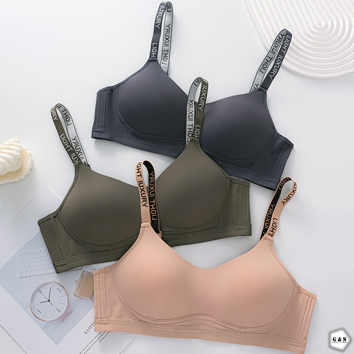 Ladies Imported Pack Of 3 Light Padded Non-Wired T-Shirt Bras