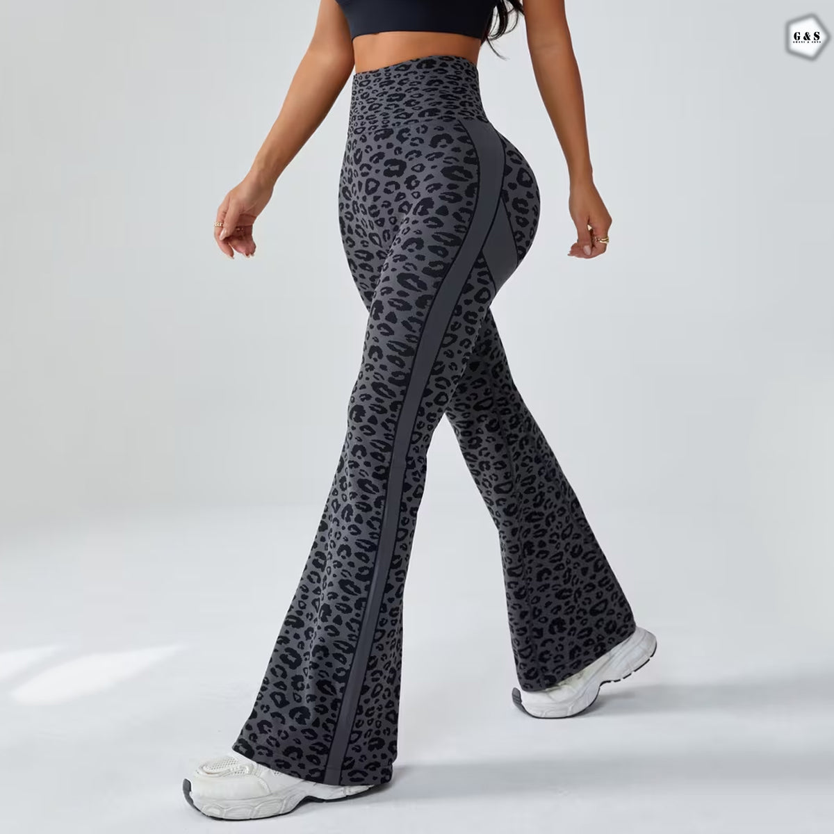 Premium Quality Seamless Grey Cheetah Printed Flared Gym/Yoga Legging