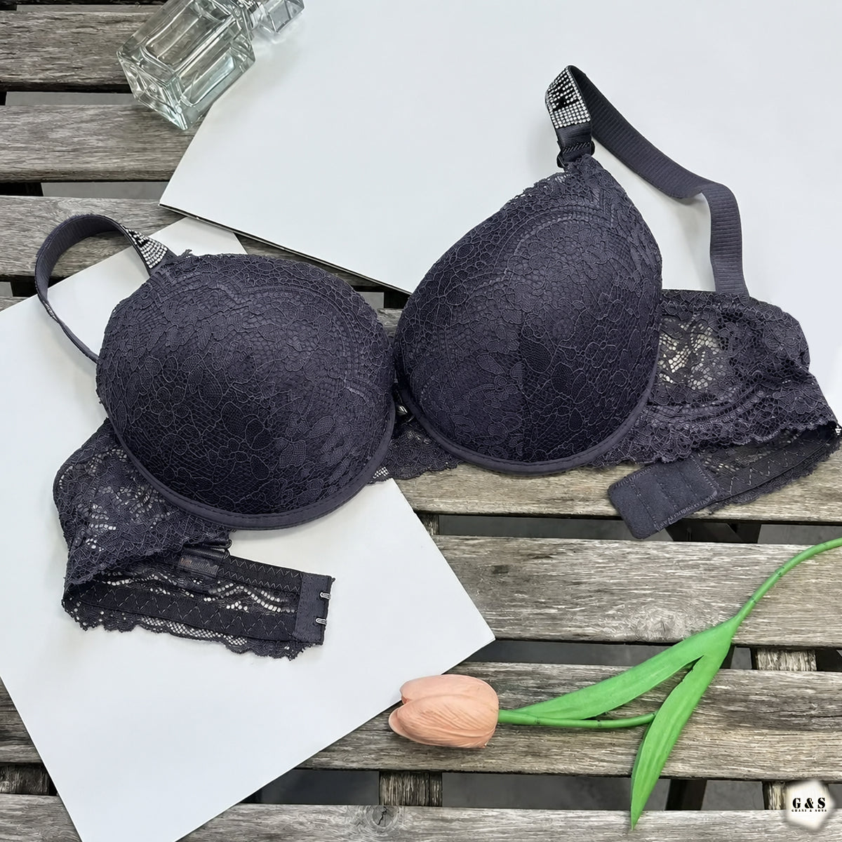 Pack Of 3 High Quality Wired Single Stones Design Padded Pushup Bras