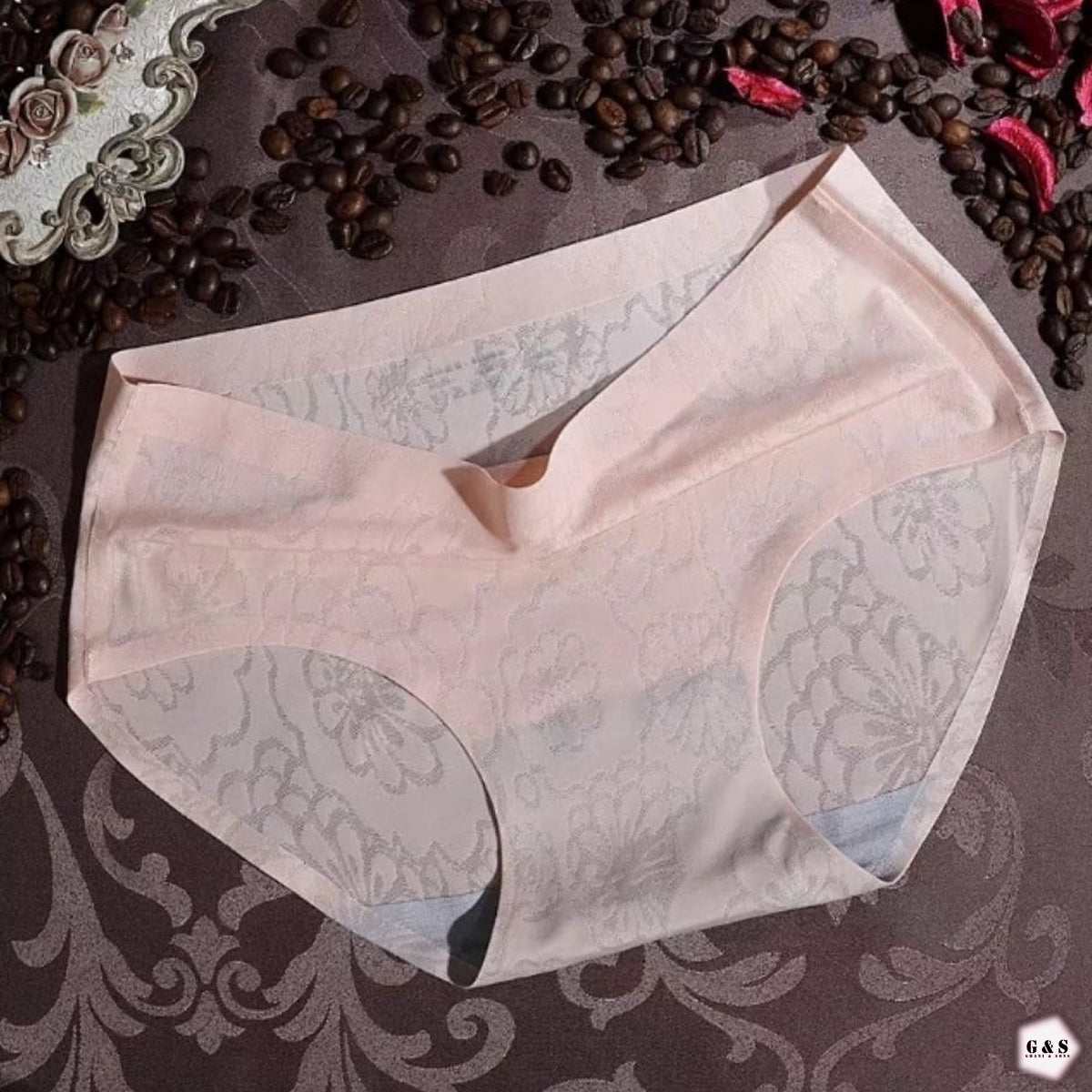 Girls Imported Pack Of 5 Flower Design High Quality Seamless Panties