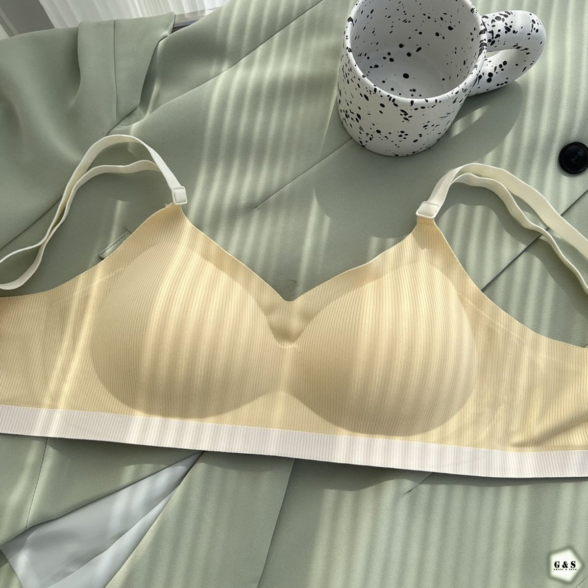 Premium Quality Seamless Non-Wired Pushup Bras